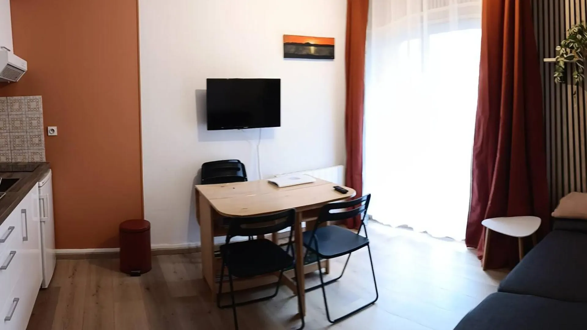 Appartement Renove Avec Parking A Cauterets - Fr-1-812-128